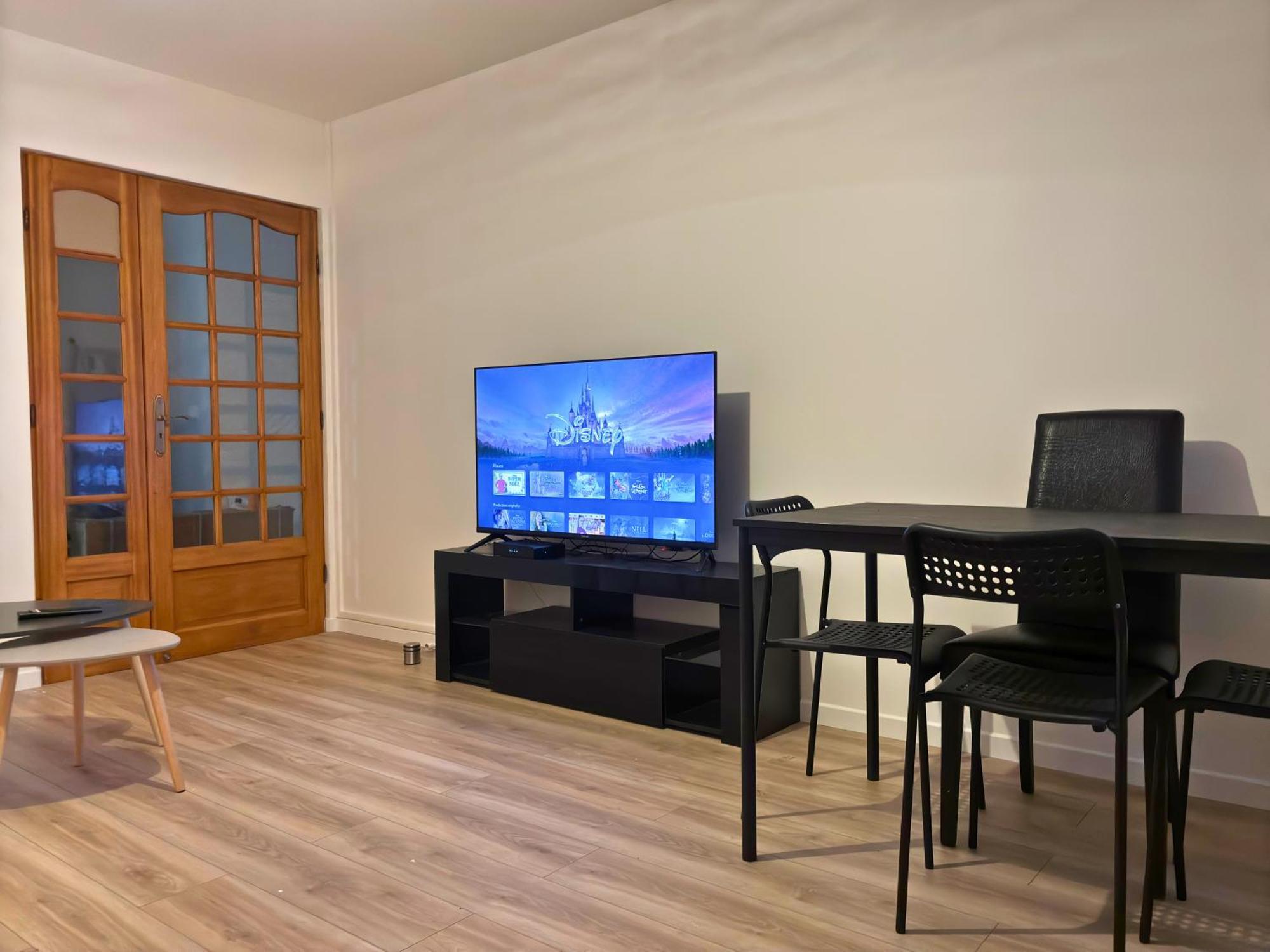 La Tour - Tout Confort - Hypercentre - Balcon #Sirdest Franconville  Bagian luar foto